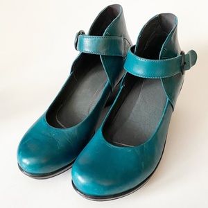 Dansko Rebel Burnished Nappa Wedge with Ankle Strap in Teal Green